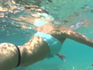 Sea walk - Nudist Video