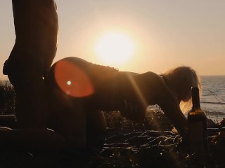 First day in Paradise. Deepthroat and creampie on the beach at sunset. - Nudist Video