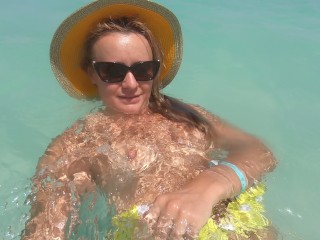 Swimming in the Atlantic Ocean in Cuba - Nudist Video